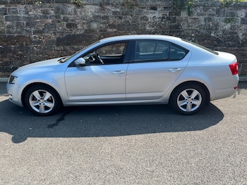 Used Skoda Octavia 2015 for sale - 79438384: Photo