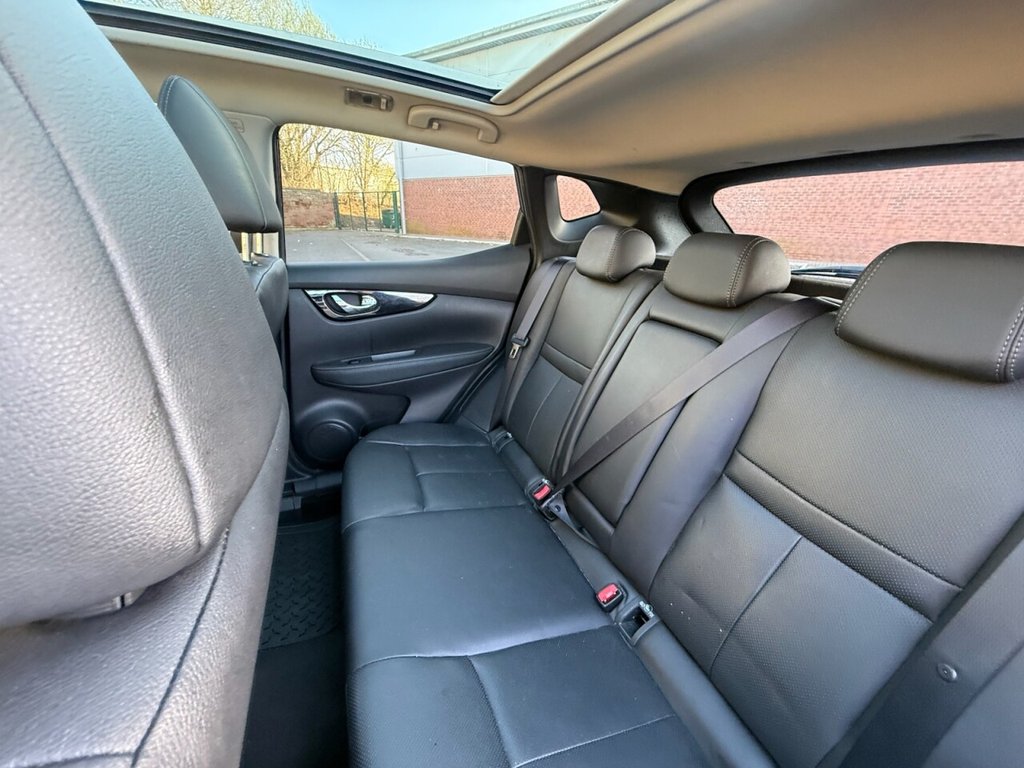 Used Nissan Qashqai 2016 for sale - 77991232: Photo 12