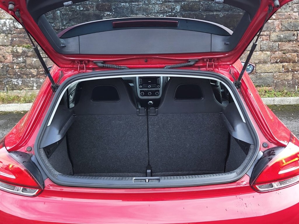 Used Volkswagen Scirocco 2013 for sale - 76820468: Photo 6