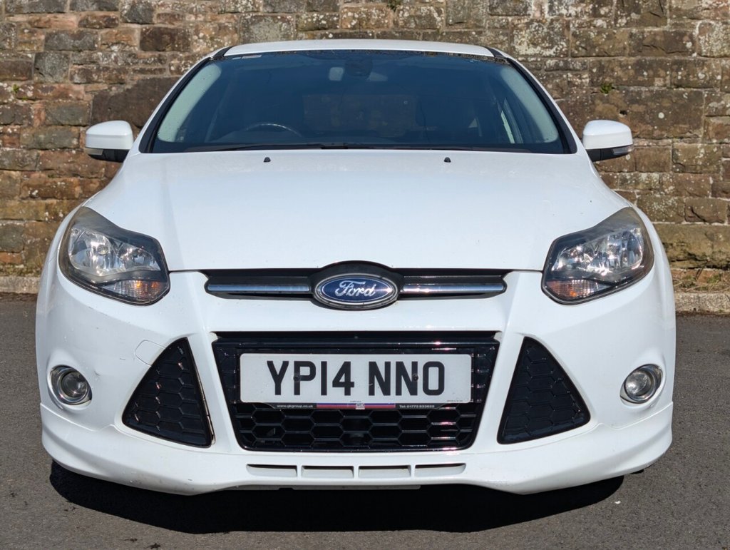 Used Ford Focus 2014 for sale - 78181730: Photo 2