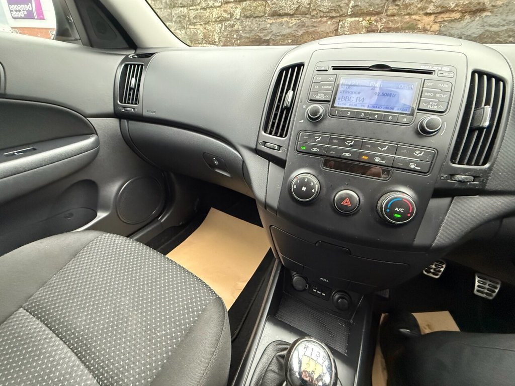 Used Hyundai i30 2010 for sale - 76973085: Photo 24