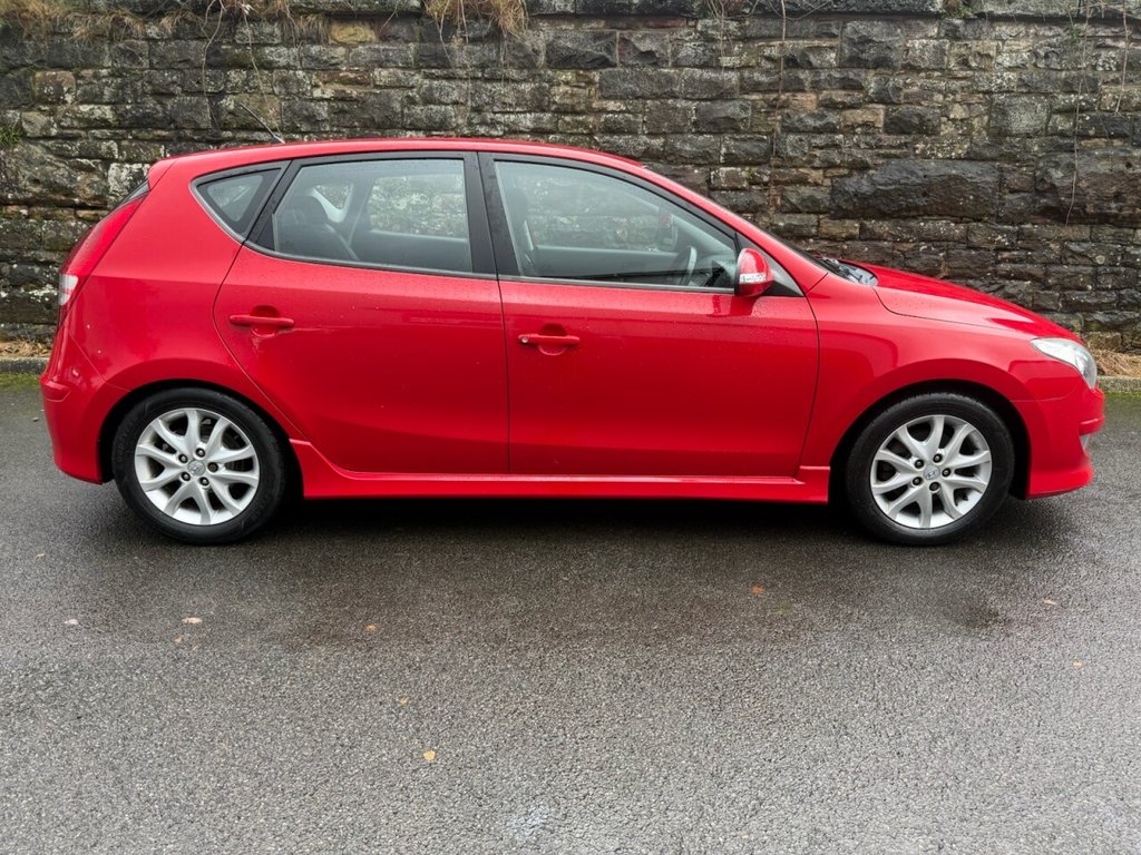 Used Hyundai i30 2010 for sale - 76973085: Photo 4