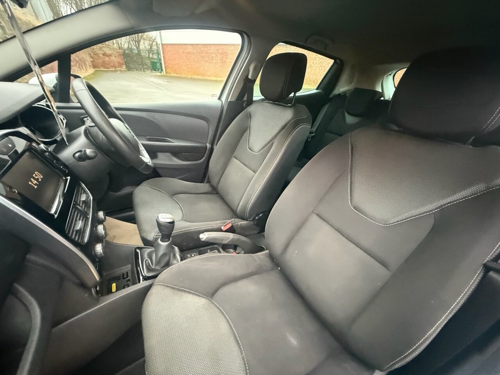 Used Renault Clio 2019 for sale - 77153834: Photo 16