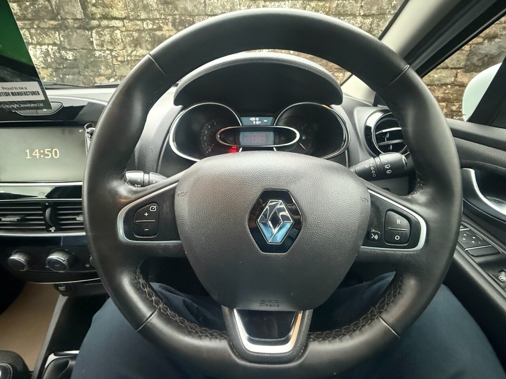 Used Renault Clio 2019 for sale - 77153834: Photo 20