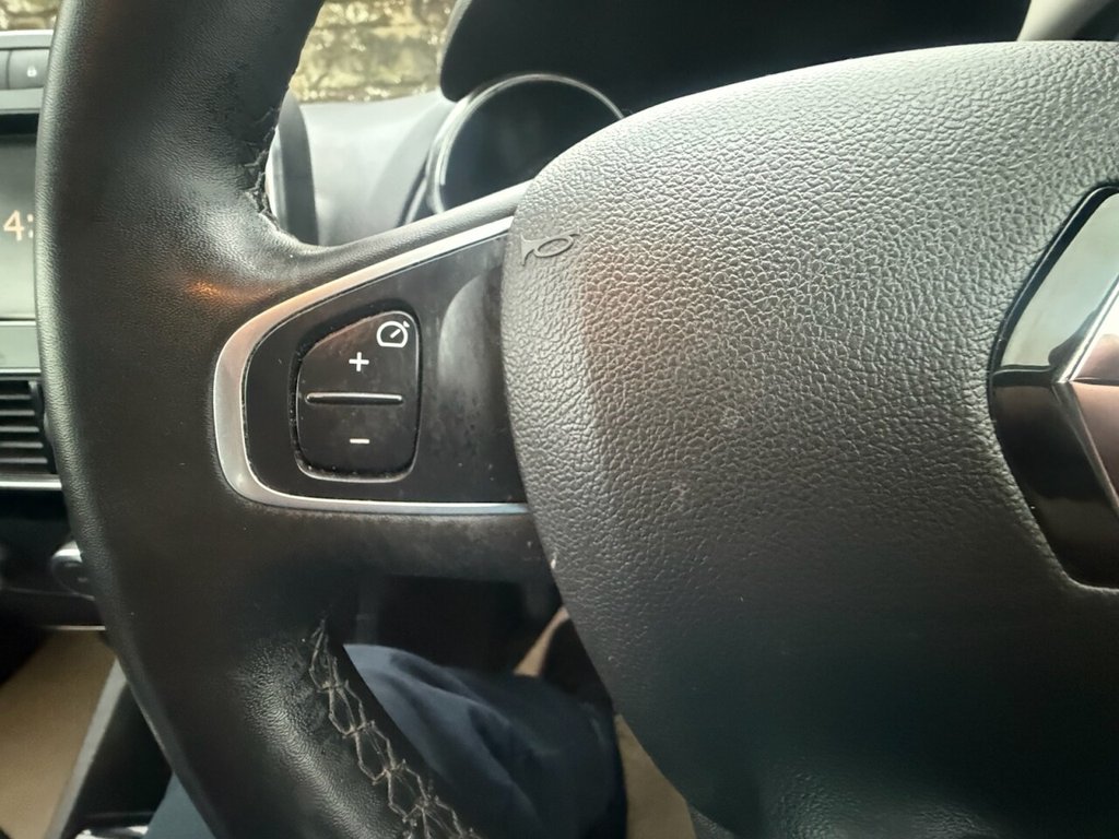 Used Renault Clio 2019 for sale - 77153834: Photo 21