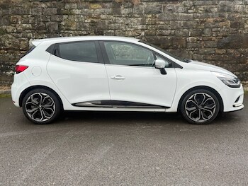 Used Renault Clio 2019 for sale - 77153834: Photo
