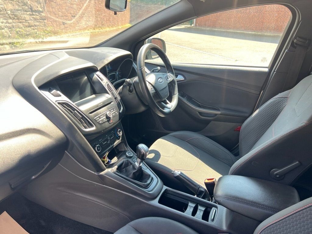 Used Ford Focus 2018 for sale - 76973206: Photo 14