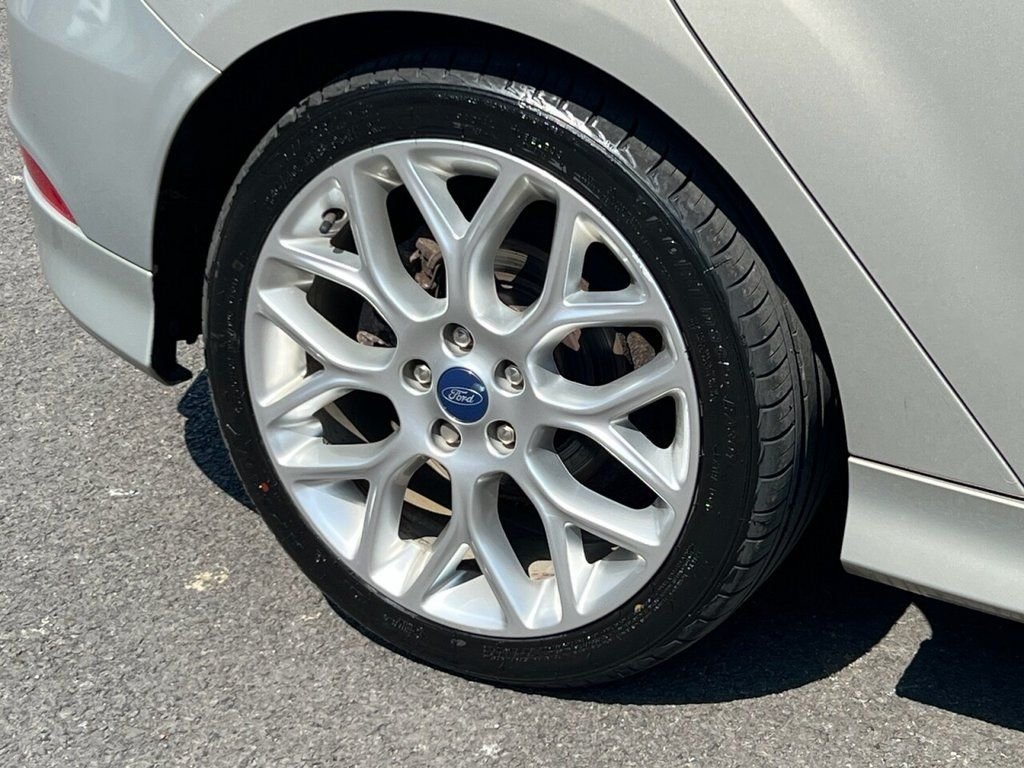 Used Ford Focus 2018 for sale - 76973206: Photo 9