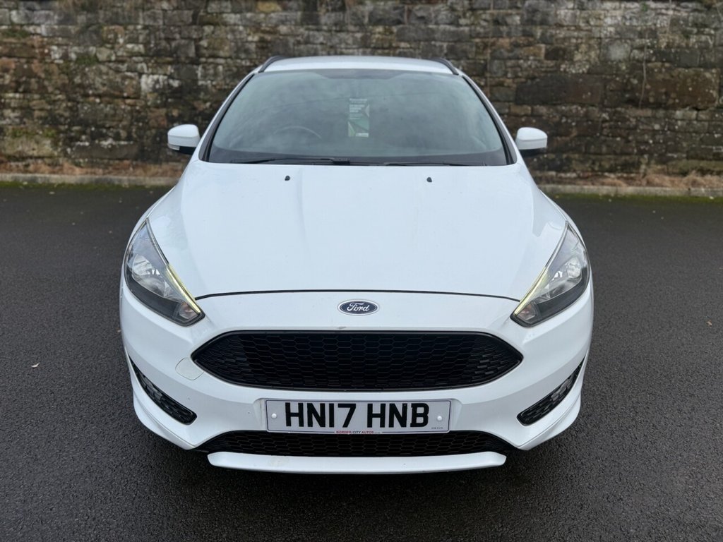 Used Ford Focus 2017 for sale - 77593823: Photo 2