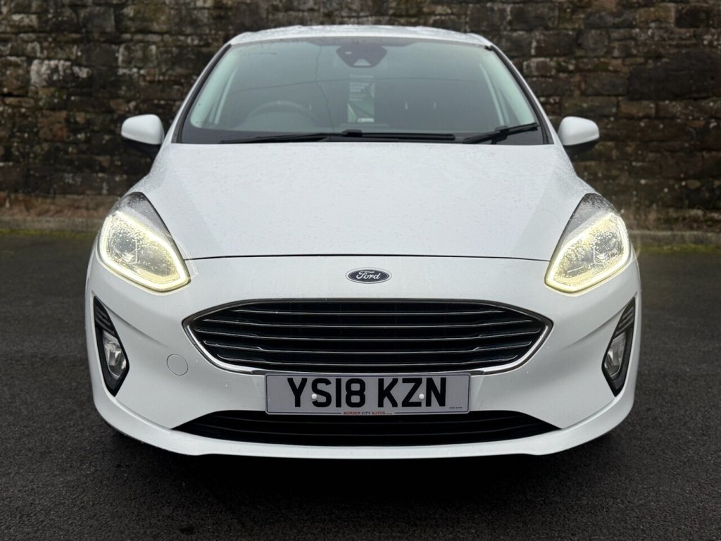 Used Ford Fiesta 2018 for sale - 77668876: Photo 2