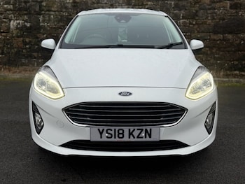 Used Ford Fiesta 2018 for sale - 77668876: Photo