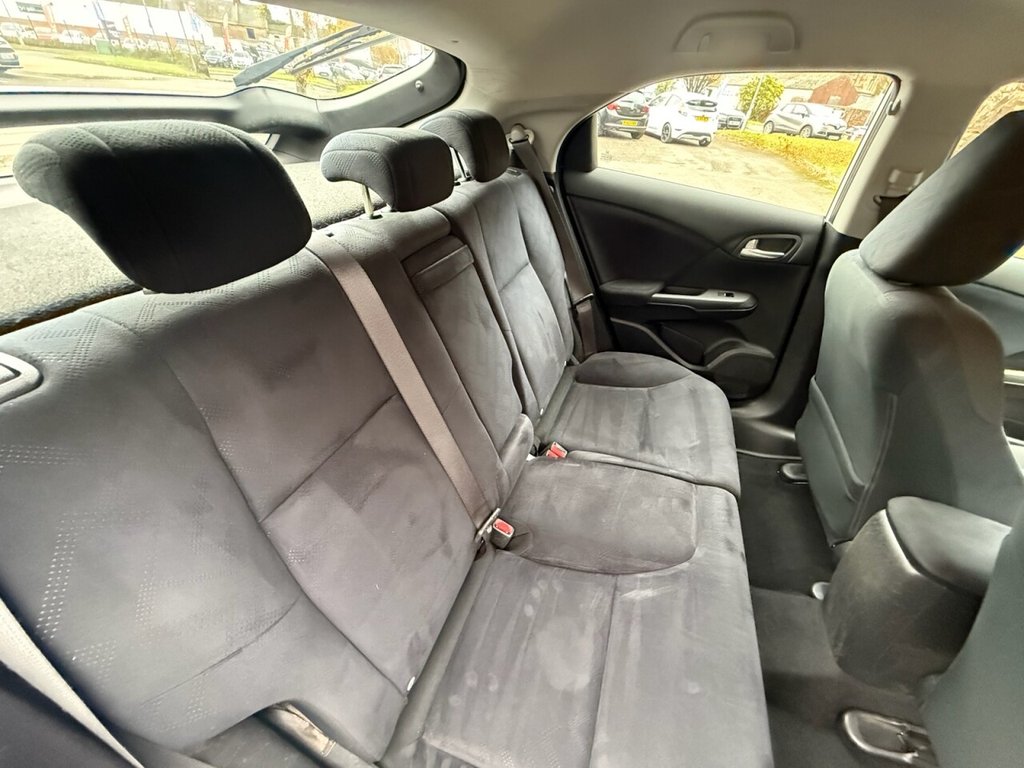 Used Honda Civic 2013 for sale - 76820645: Photo 13