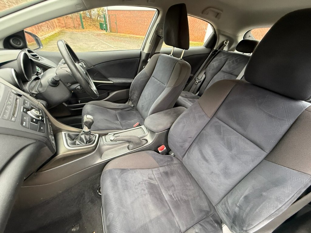 Used Honda Civic 2013 for sale - 76820645: Photo 18