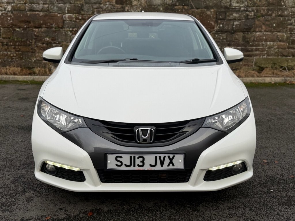 Used Honda Civic 2013 for sale - 76820645: Photo 2
