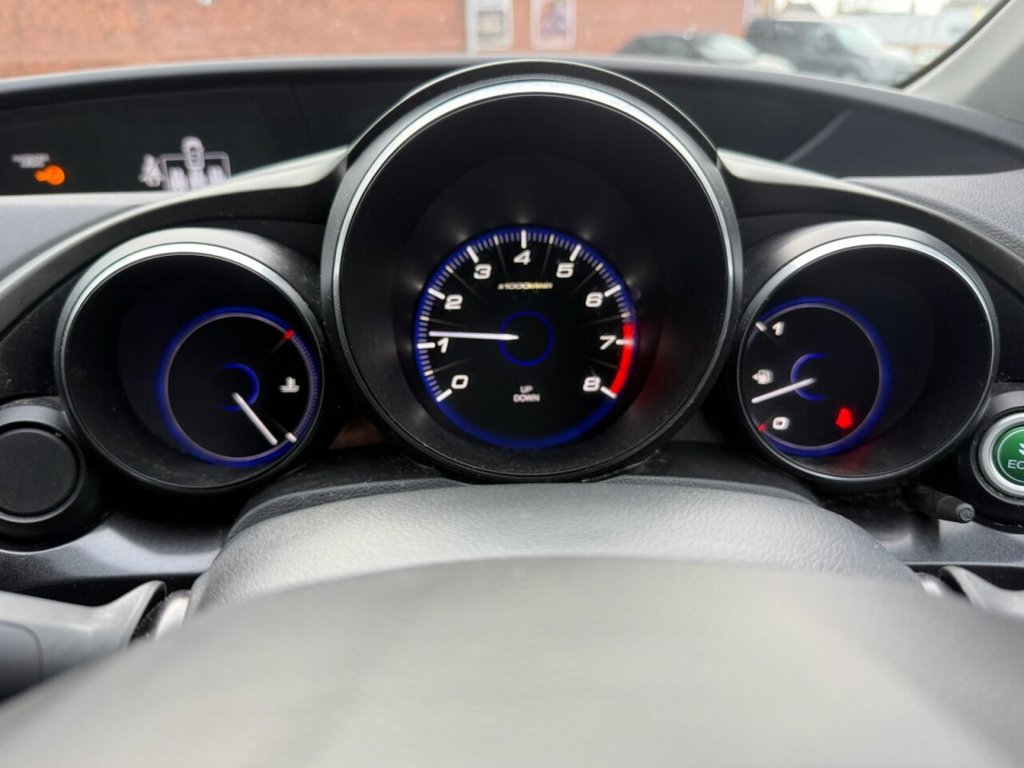 Used Honda Civic 2013 for sale - 76820645: Photo 23