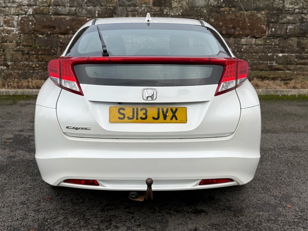 Used Honda Civic 2013 for sale - 76820645: Photo 7