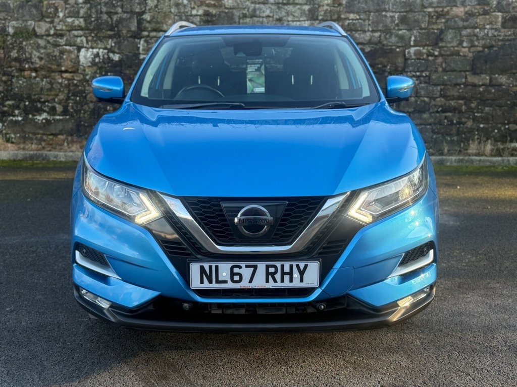 Used Nissan Qashqai 2017 for sale - 77236650: Photo 2