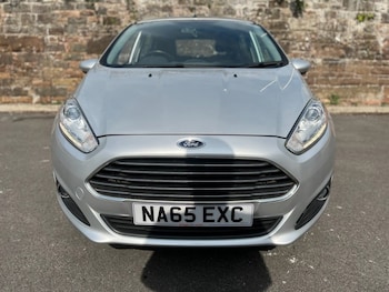 Used Ford Fiesta 2015 for sale - 79438400: Photo