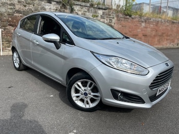 Used Ford Fiesta 2015 for sale - 79438400: Photo