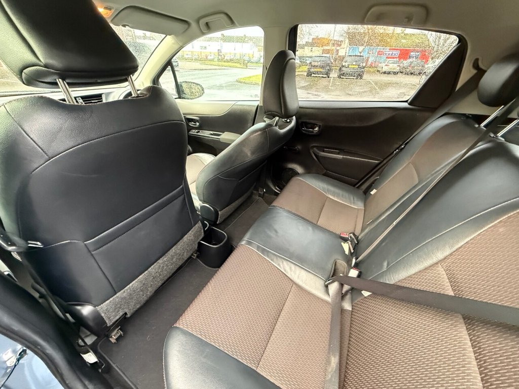 Used Toyota Yaris 2012 for sale - 76820639: Photo 9