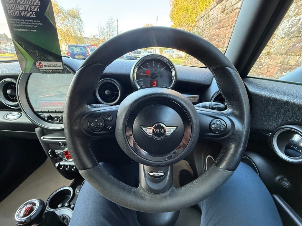 Used MINI Hatch 2013 for sale - 76820321: Photo 15