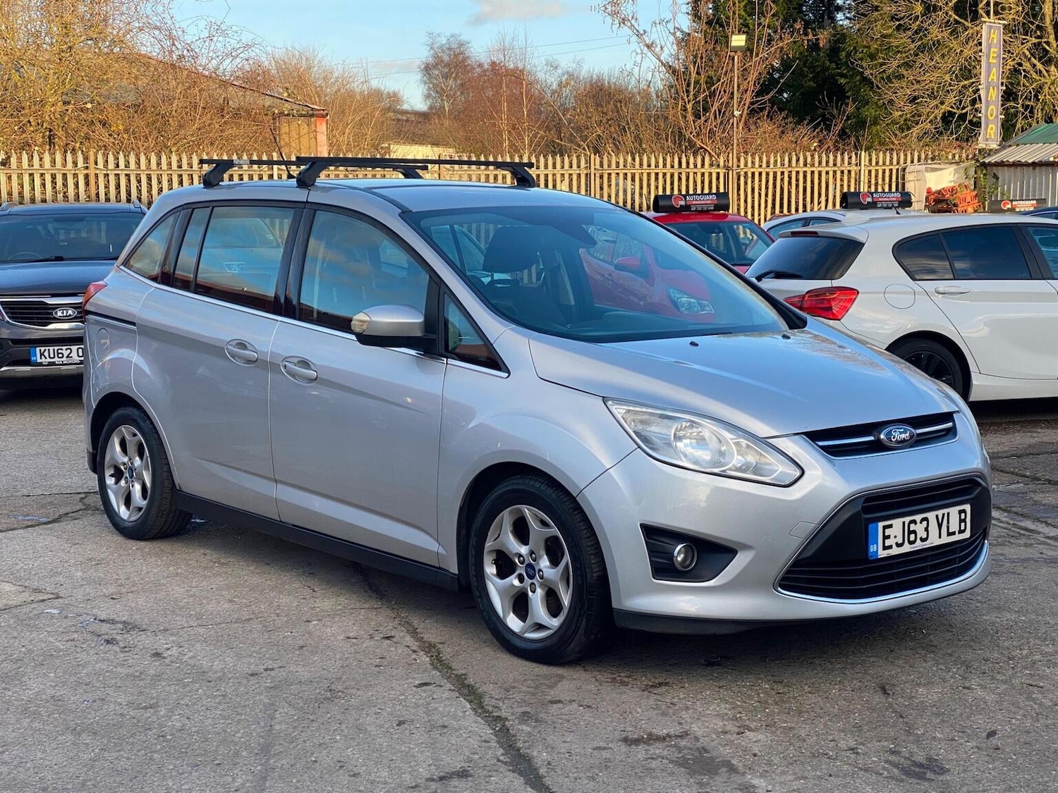 Used Ford Grand C-Max 2013 for sale - 77080813: Photo 14