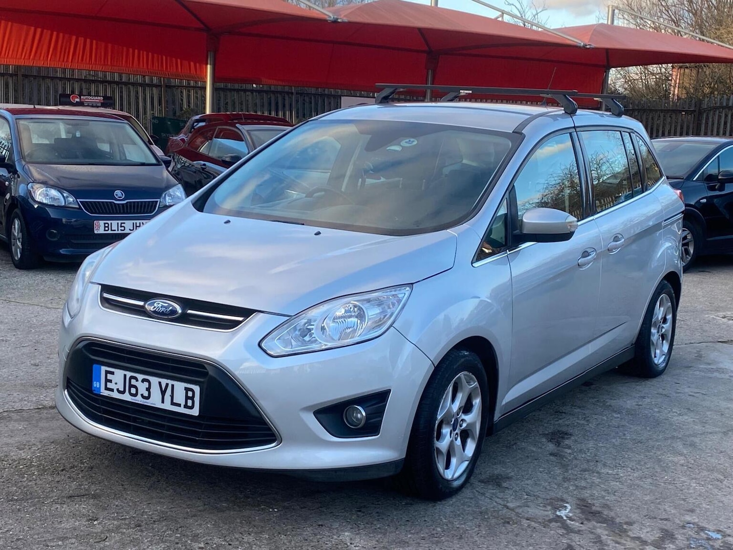 Used Ford Grand C-Max 2013 for sale - 77080813: Photo 24