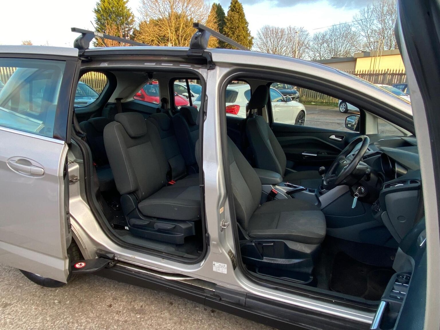 Used Ford Grand C-Max 2013 for sale - 77080813: Photo 30