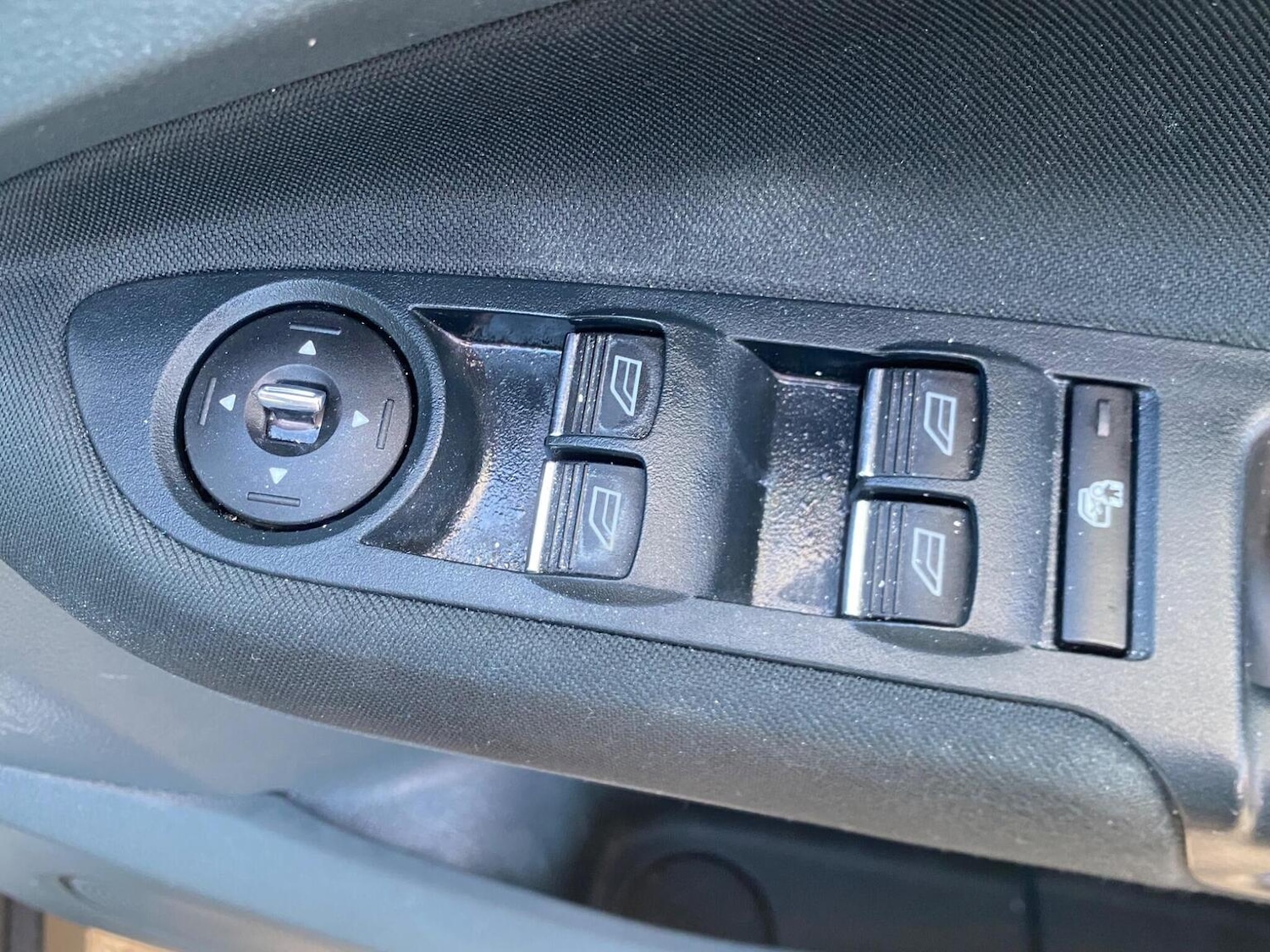 Used Ford Grand C-Max 2013 for sale - 77080813: Photo 32