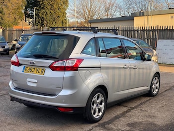 Used Ford Grand C-Max 2013 for sale - 77080813: Photo