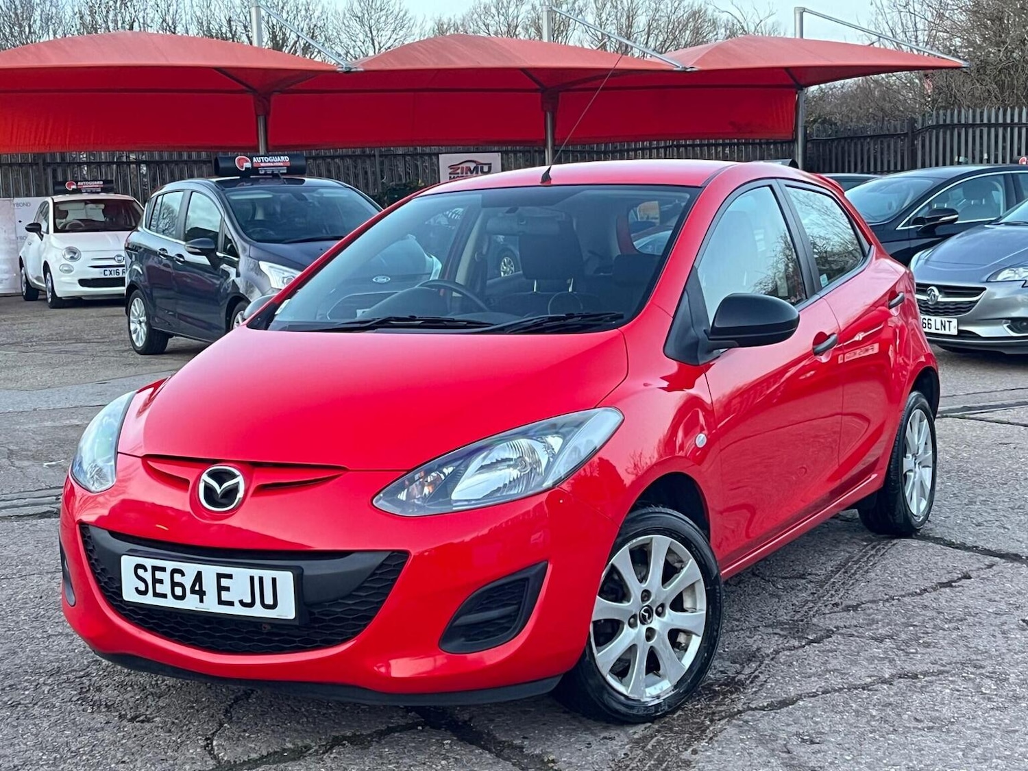 Used Mazda Mazda2 2015 for sale - 76896997: Photo 13