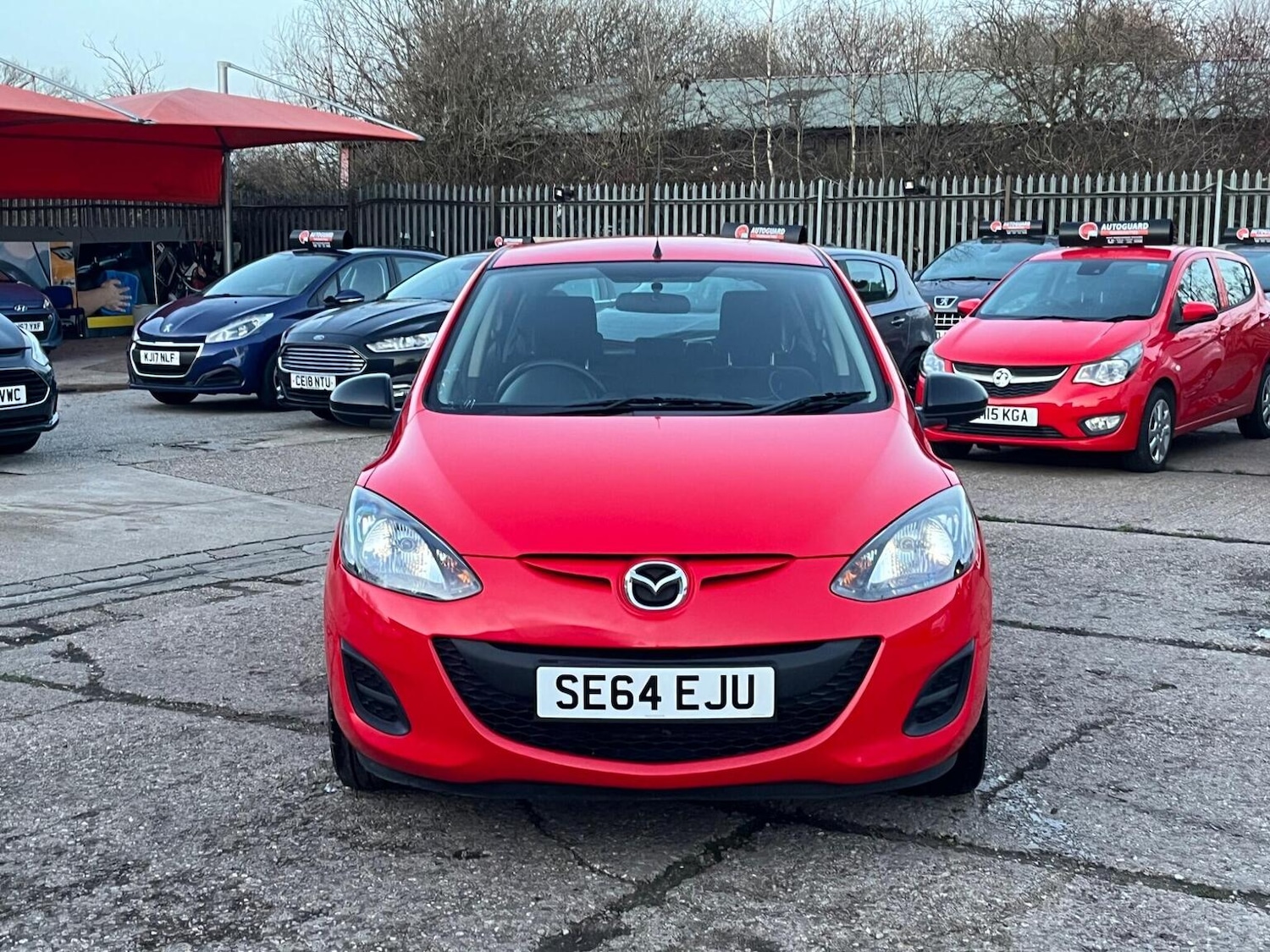 Used Mazda Mazda2 2015 for sale - 76896997: Photo 3