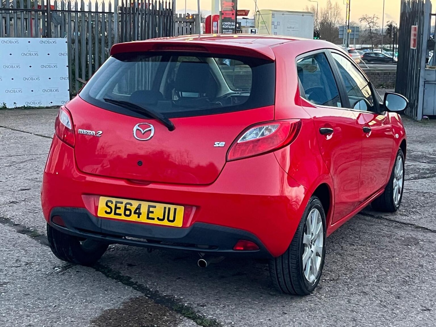 Used Mazda Mazda2 2015 for sale - 76896997: Photo 33