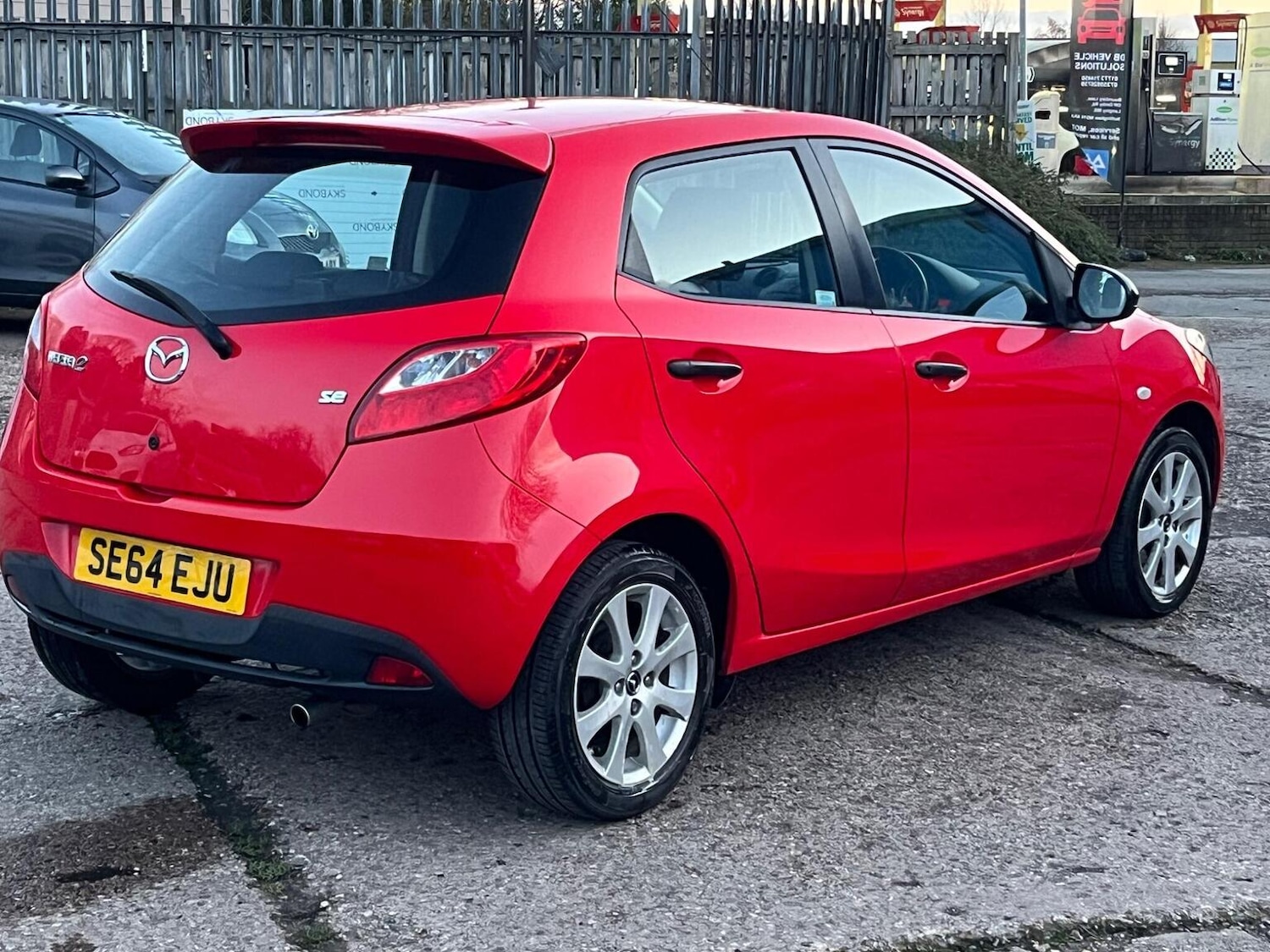 Used Mazda Mazda2 2015 for sale - 76896997: Photo 35