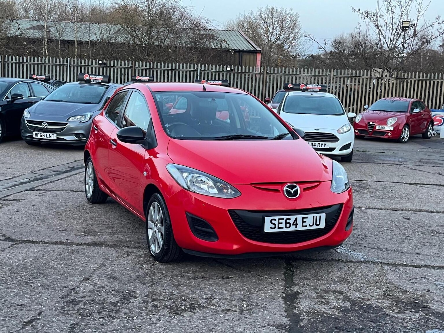 Used Mazda Mazda2 2015 for sale - 76896997: Photo 7