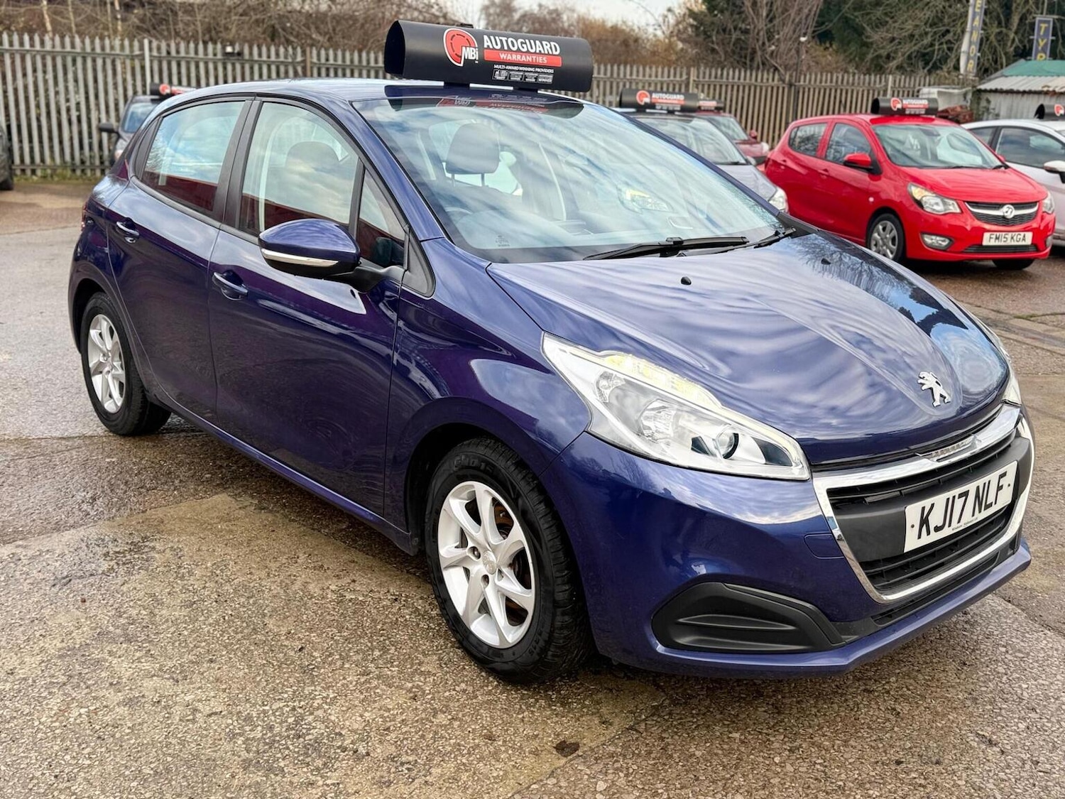 Used Peugeot 208 2017 for sale - 76605629: Photo 13