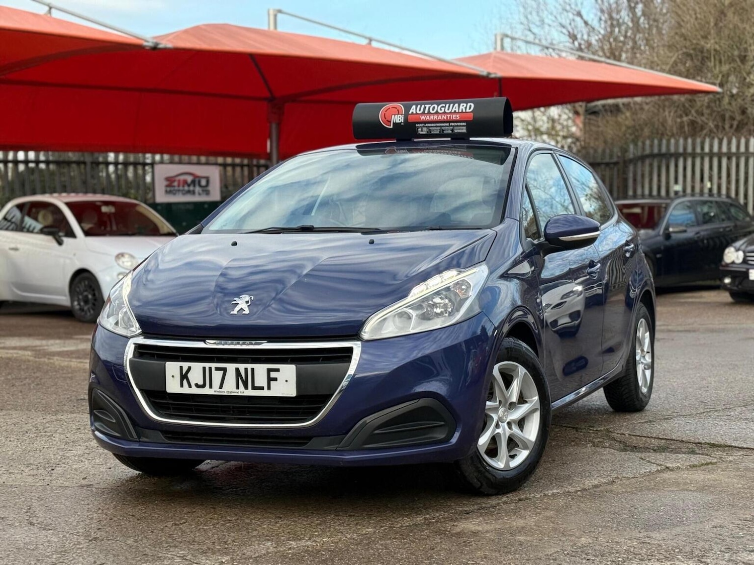 Used Peugeot 208 2017 for sale - 76605629: Photo 2