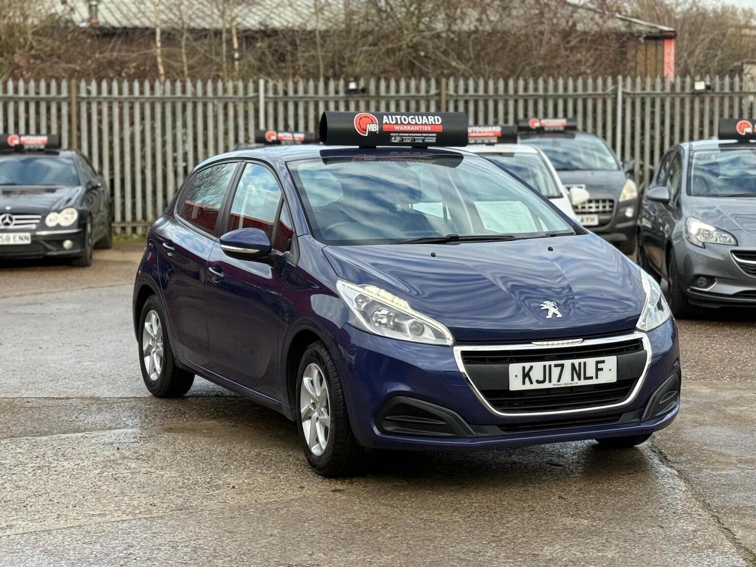 Used Peugeot 208 2017 for sale - 76605629: Photo 3