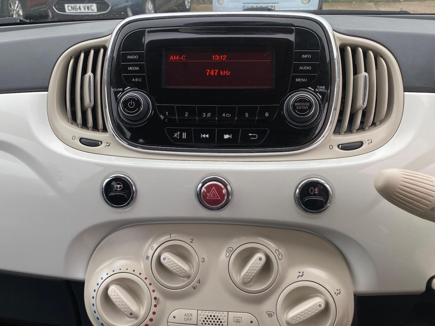 Used Fiat 500 2016 for sale - 76605632: Photo 8