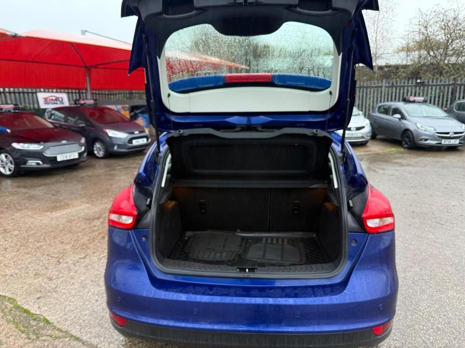 Used Ford Focus 2015 for sale - 76649841: Photo 14