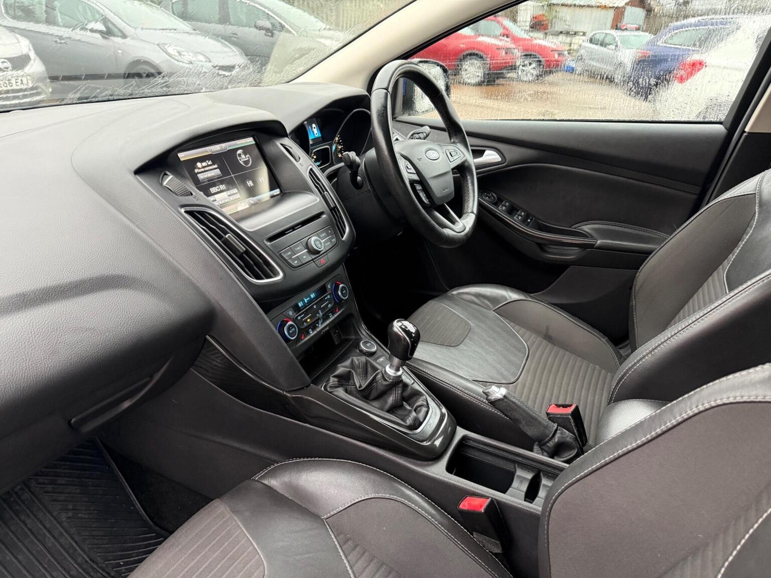 Used Ford Focus 2015 for sale - 76649841: Photo 24