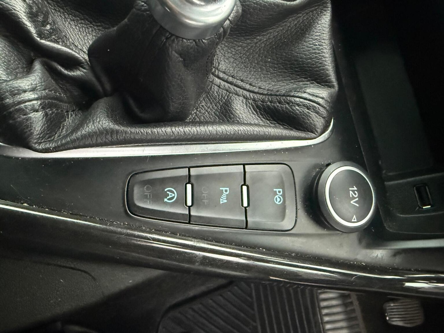 Used Ford Focus 2015 for sale - 76649841: Photo 28