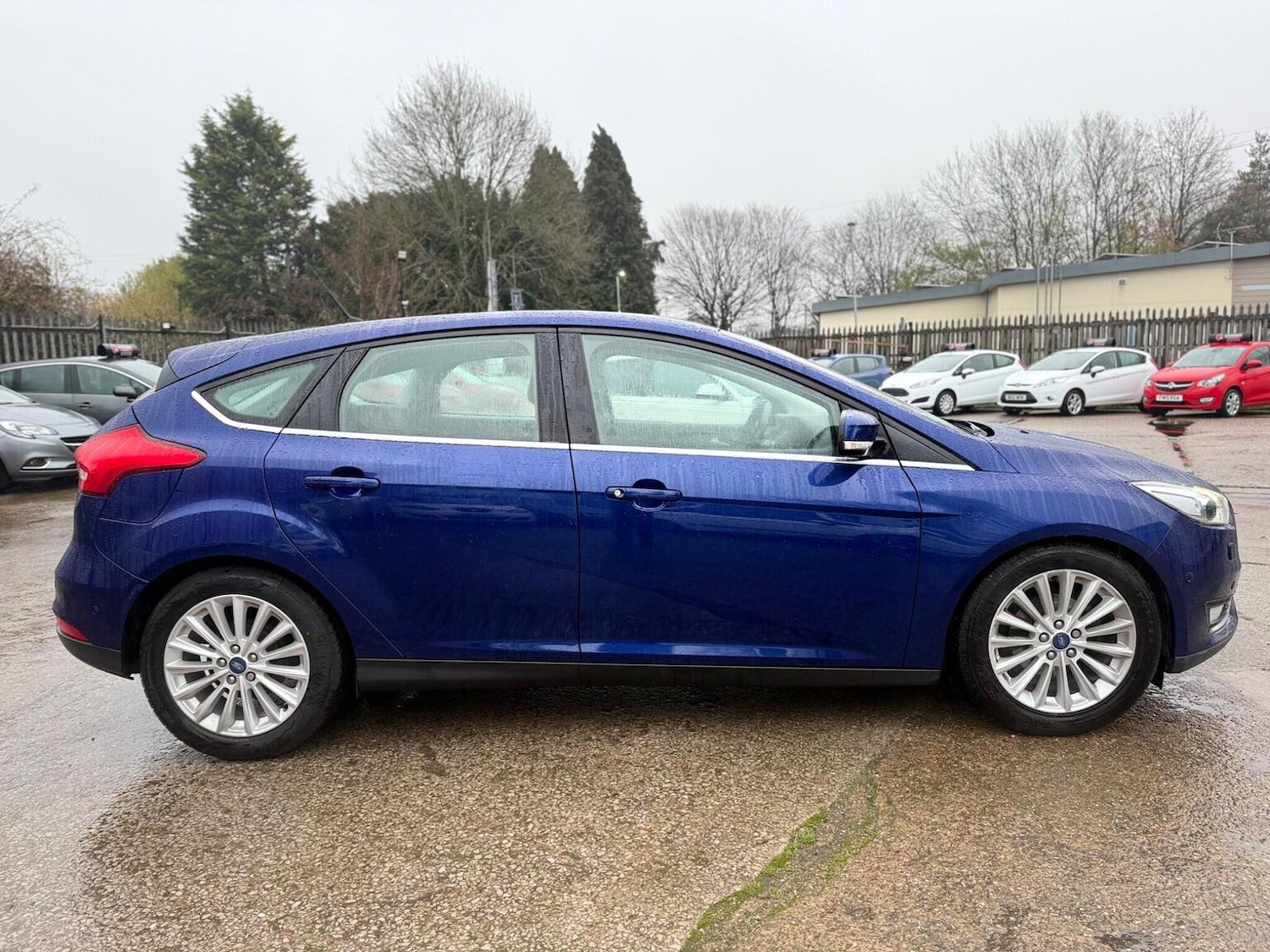 Used Ford Focus 2015 for sale - 76649841: Photo 6