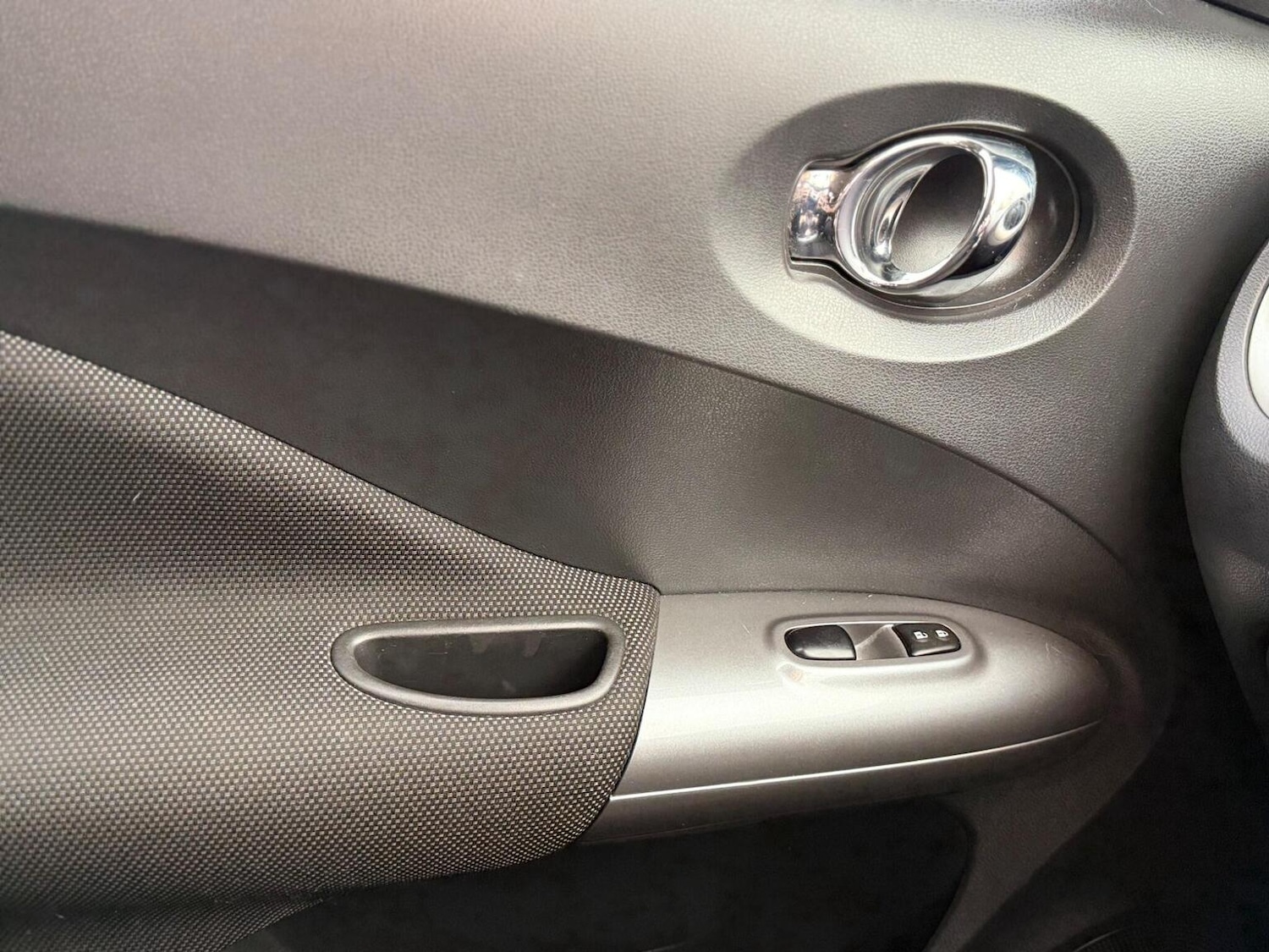 Used Nissan Juke 2012 for sale - 76605907: Photo 25