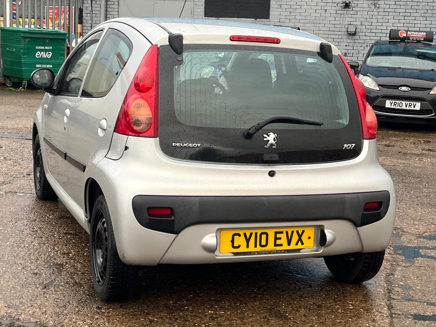 Used Peugeot 107 2010 for sale - 76756986: Photo 11