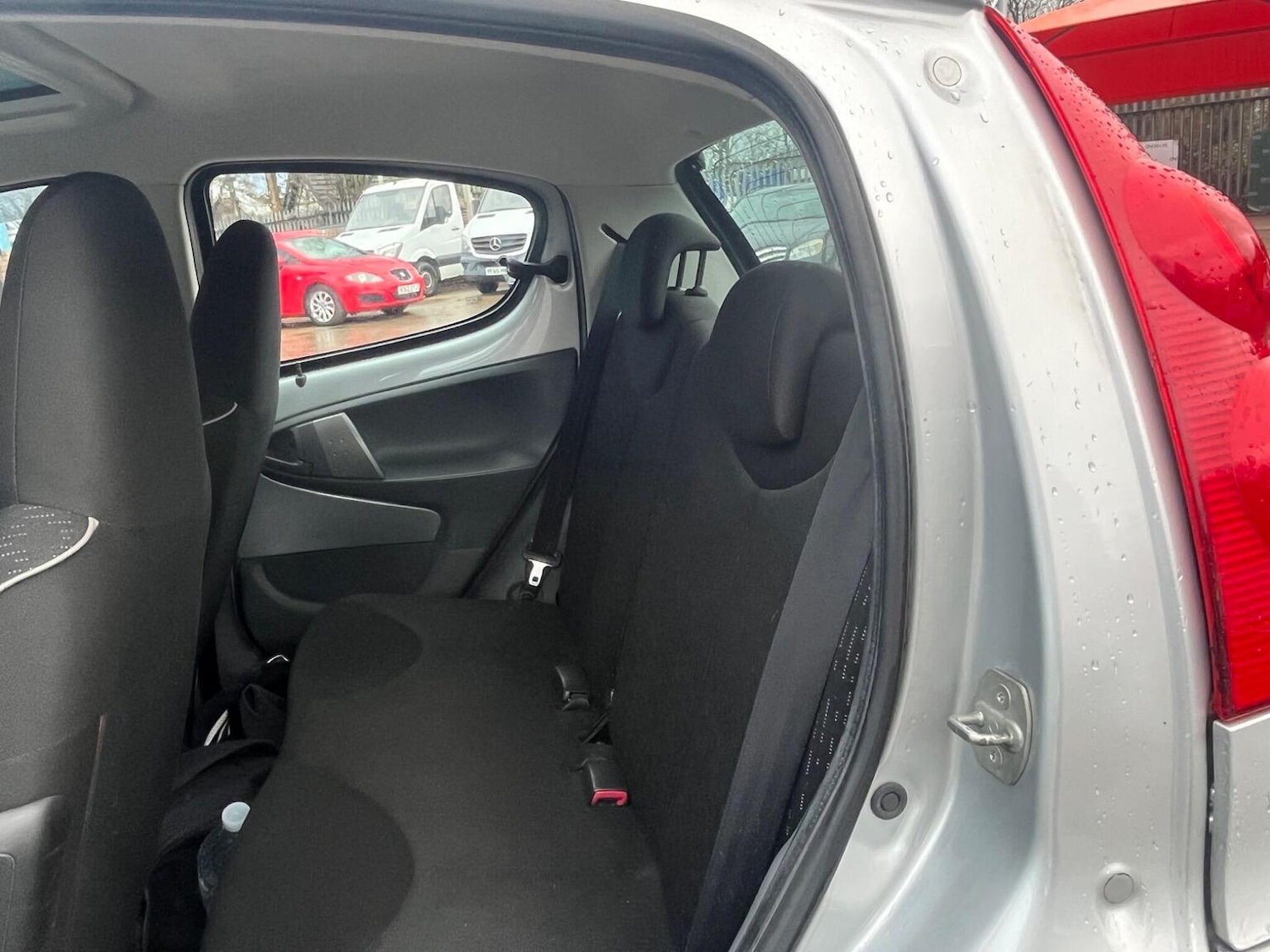 Used Peugeot 107 2010 for sale - 76756986: Photo 17