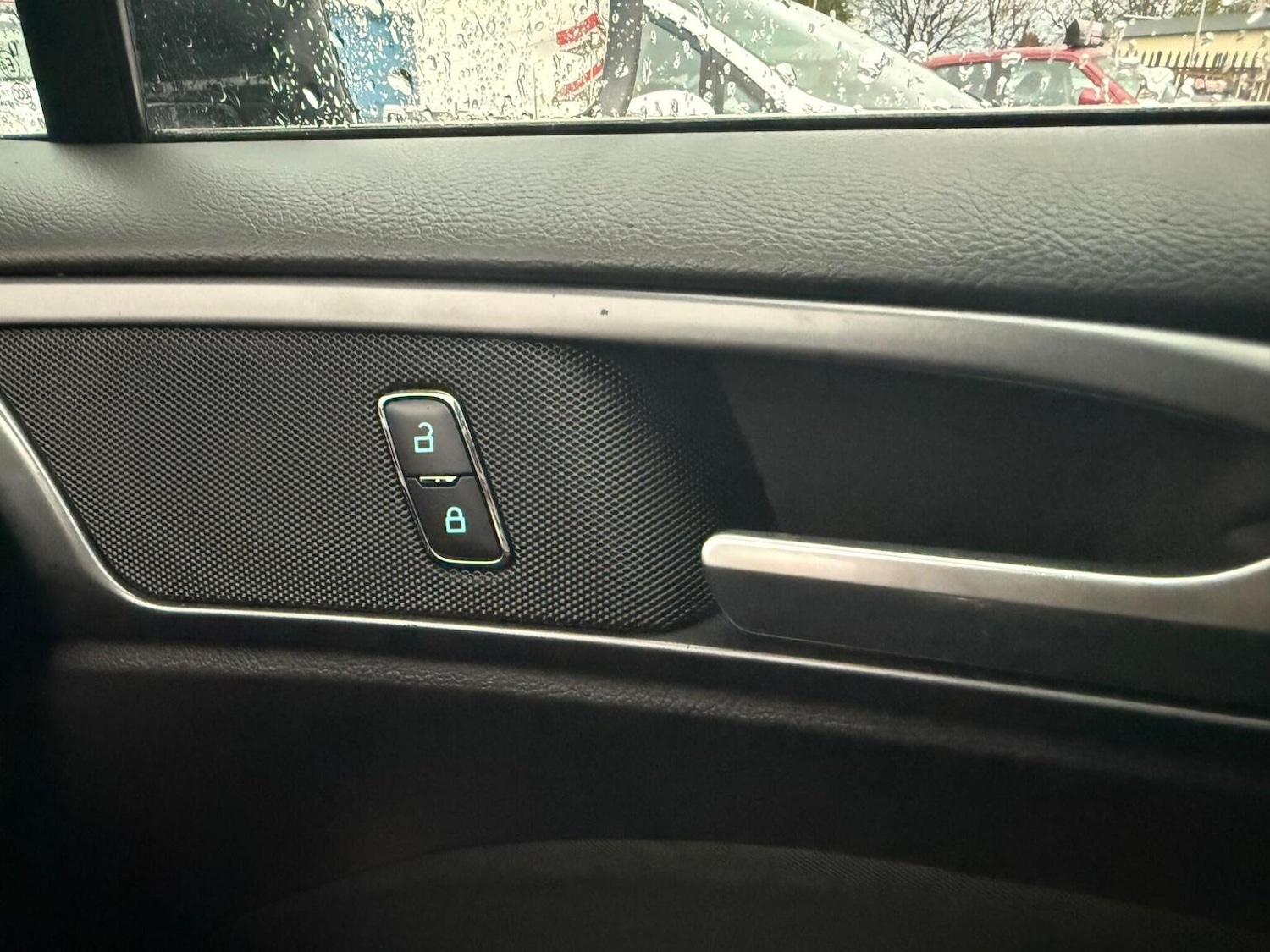 Used Ford Mondeo 2018 for sale - 76605900: Photo 18