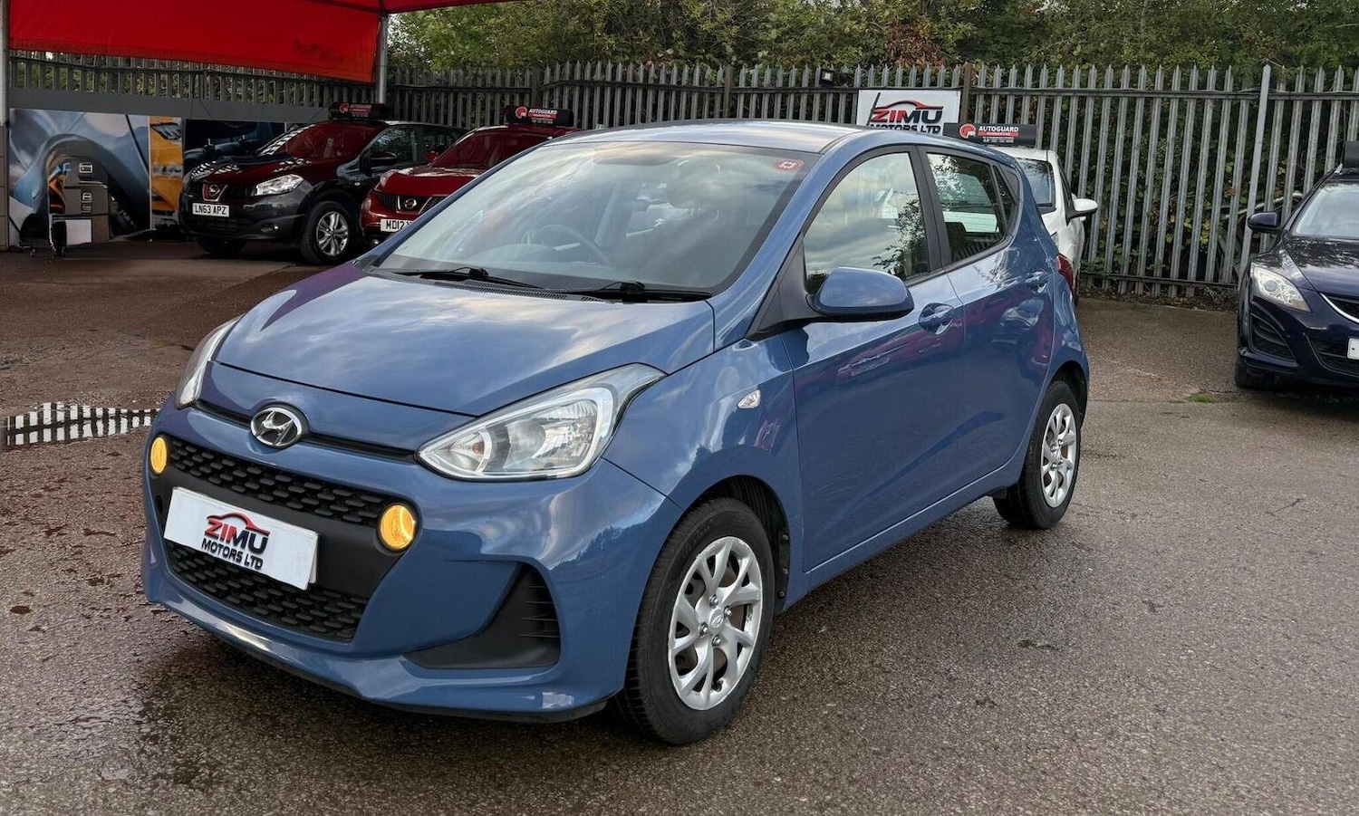 Used Hyundai i10 2017 for sale - 76605784: Photo 1