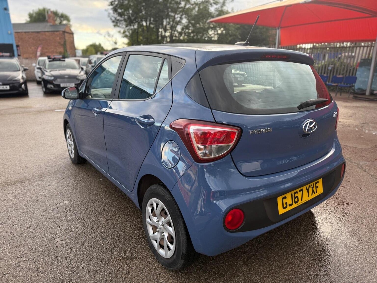 Used Hyundai i10 2017 for sale - 76605784: Photo 14