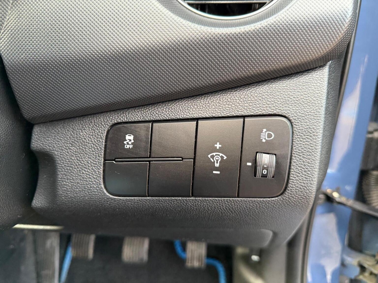 Used Hyundai i10 2017 for sale - 76605784: Photo 25